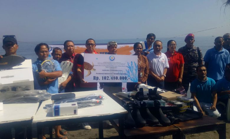 Pokmaswas Penimbangan Lestari dapat bantuan dari KKP